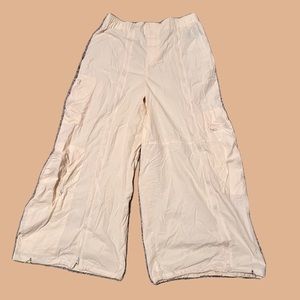 Parachute Pants UO